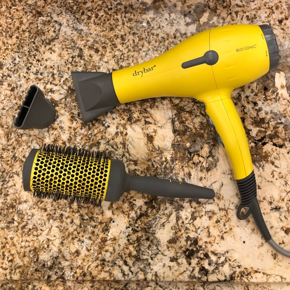 Drybar Buttercup Blow Dryer & Round Brush